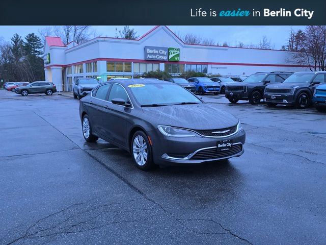 Used 2015 Chrysler 200 Limited w/ Convenience Group FWD image 1
