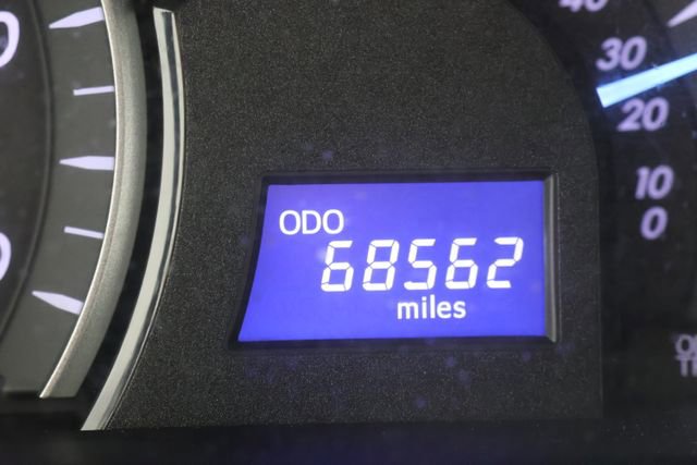 Used 2015 Toyota Camry LE FWD image 13