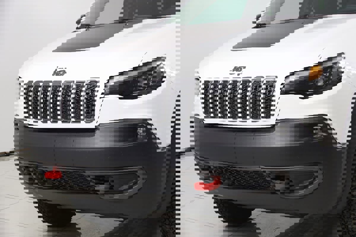 Used 2022 Jeep Cherokee Trailhawk w/ Comfort/Convenience Group image 49