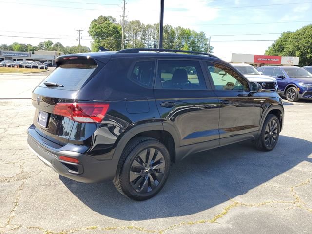 Certified 2024 Volkswagen Taos S FWD image 4