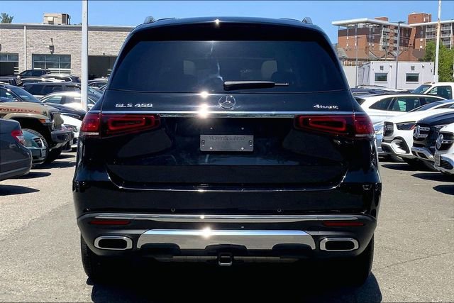 Used 2020 Mercedes-Benz GLS 450 4MATIC image 3