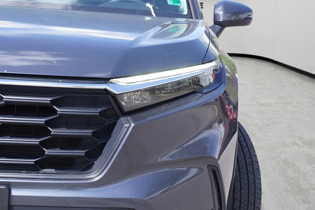 Certified 2025 Honda CR-V LX image 5