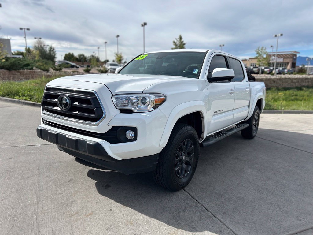 Used 2023 Toyota Tacoma SR5 AWD/4WD image 3