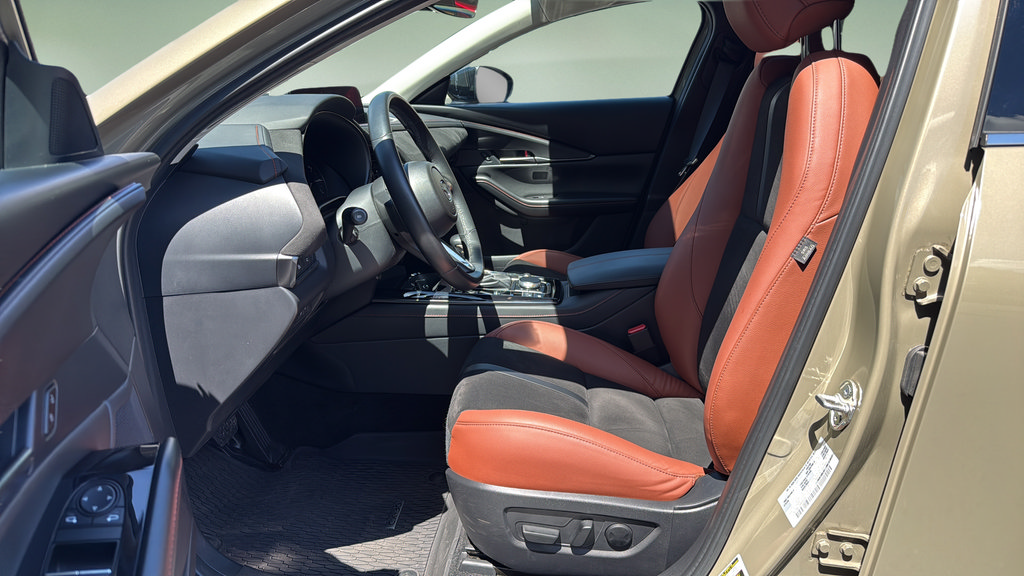 Certified 2024 MAZDA CX-30 Carbon AWD/4WD image 11