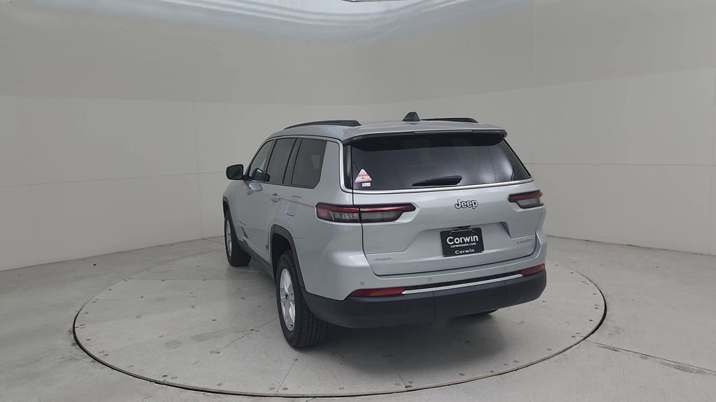 New 2025 Jeep Grand Cherokee L Laredo image 12