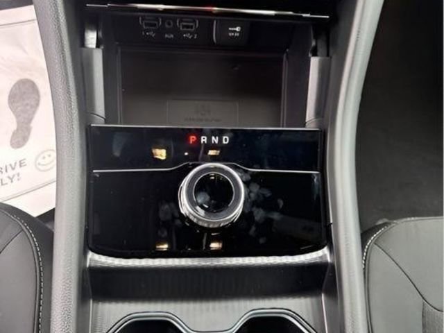 New 2025 Jeep Grand Cherokee Laredo w/ Luxury Tech Group I image 18