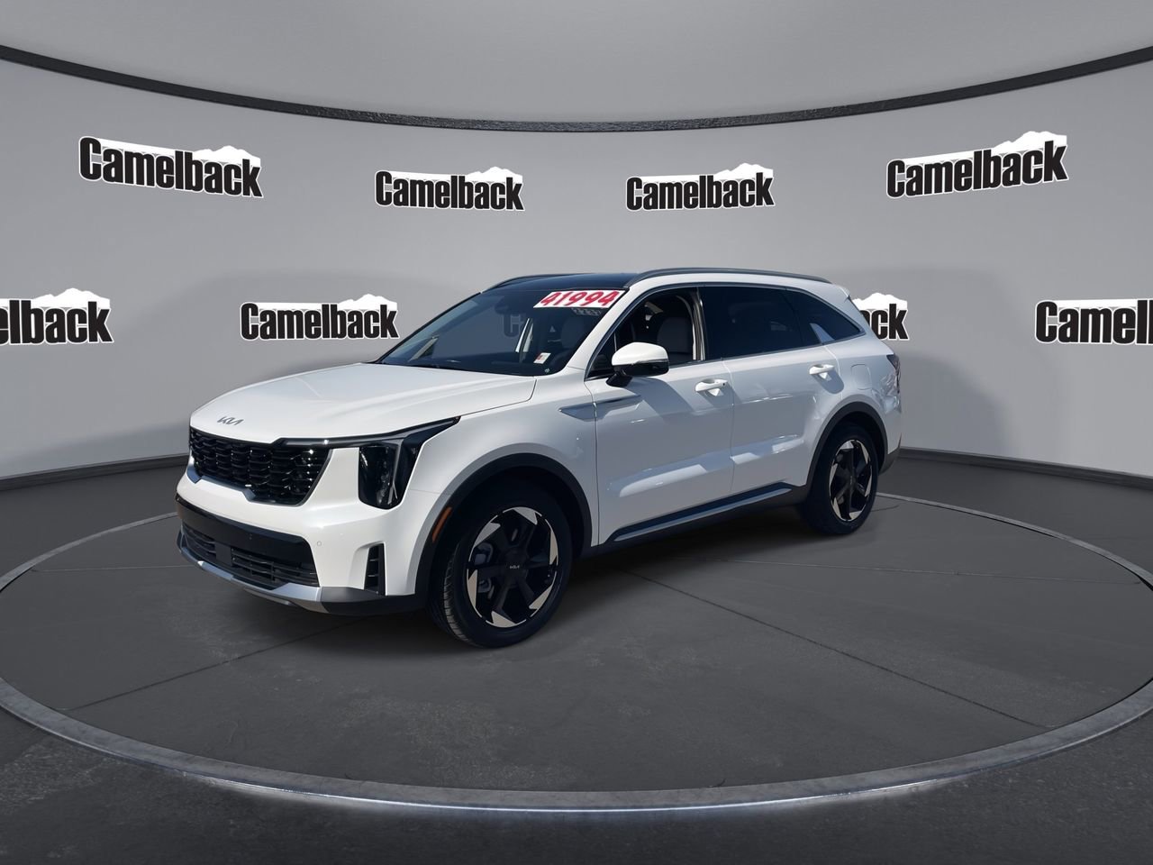 Certified 2026 Kia Sorento EX w/ EX Premium Package image 3