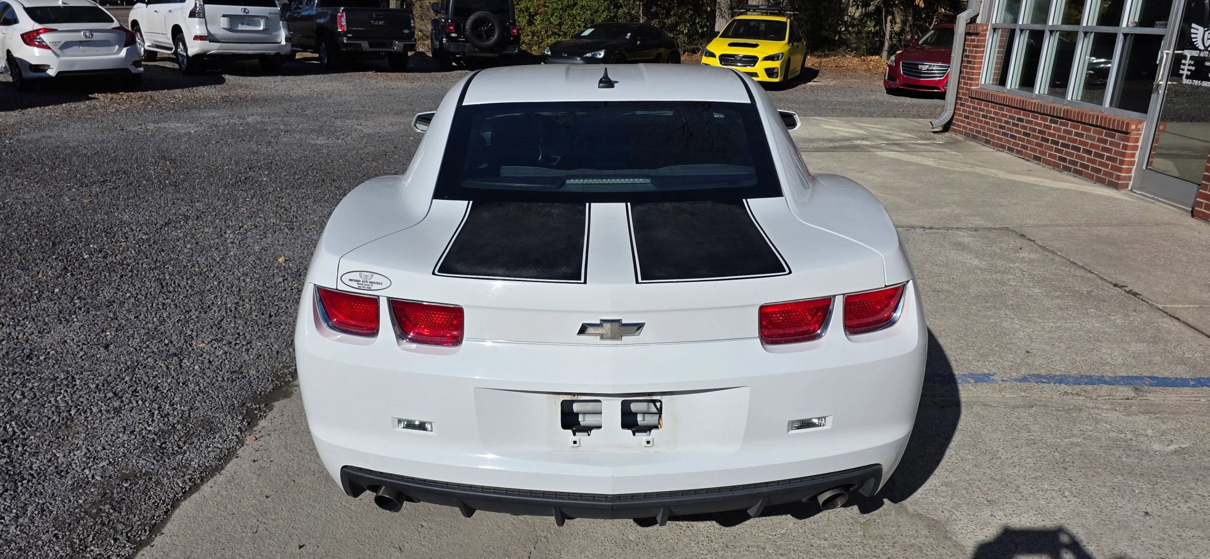 Used 2011 Chevrolet Camaro LS RWD image 7