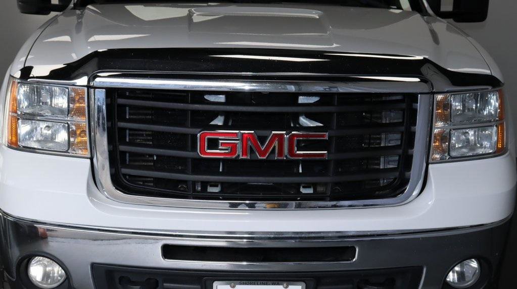 Used 2007 GMC Sierra 2500 SLT w/ Convenience Package image 9