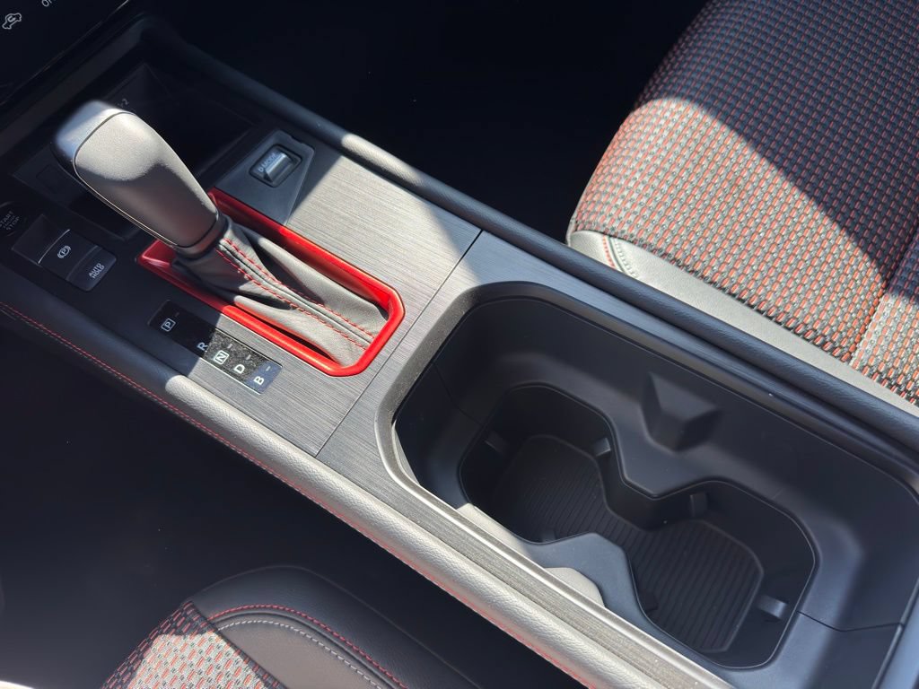 New 2026 Nissan Kicks SR w/ SR Premium Package FWD image 25