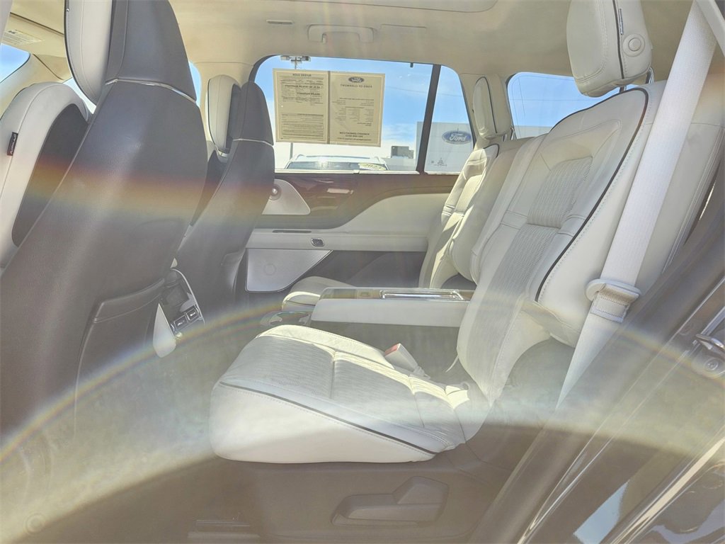 Used 2020 Lincoln Aviator Black Label w/ Dynamic Handling Package image 25