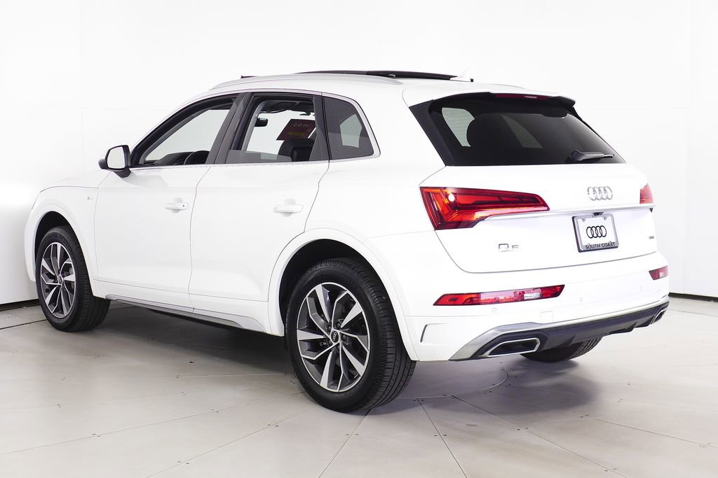 Used 2022 Audi Q5 2.0T Premium w/ Convenience Package image 9