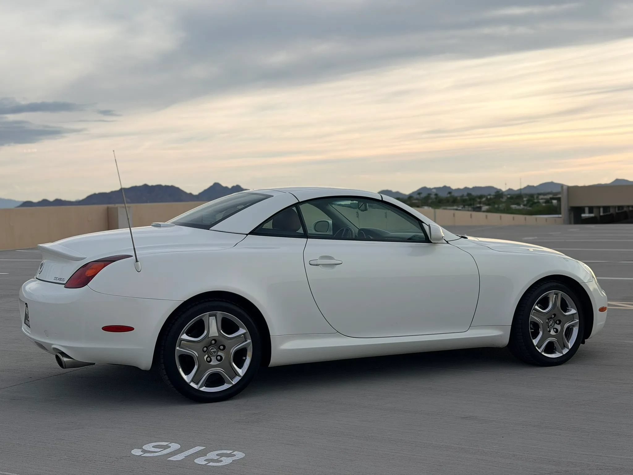 Used 2003 Lexus SC 430 Convertible RWD image 11