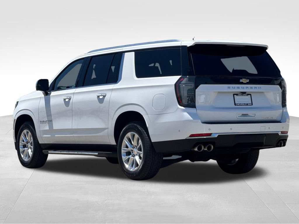 Used 2025 Chevrolet Suburban Premier RWD image 3