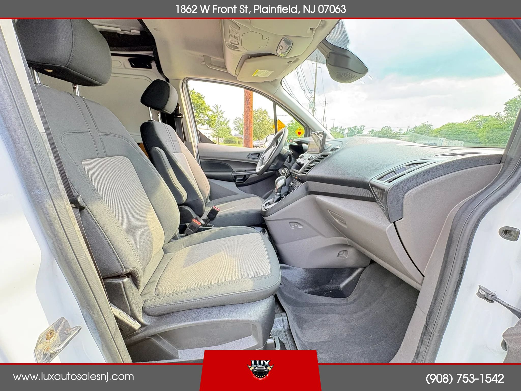 Used 2019 Ford Transit Connect XL FWD image 17