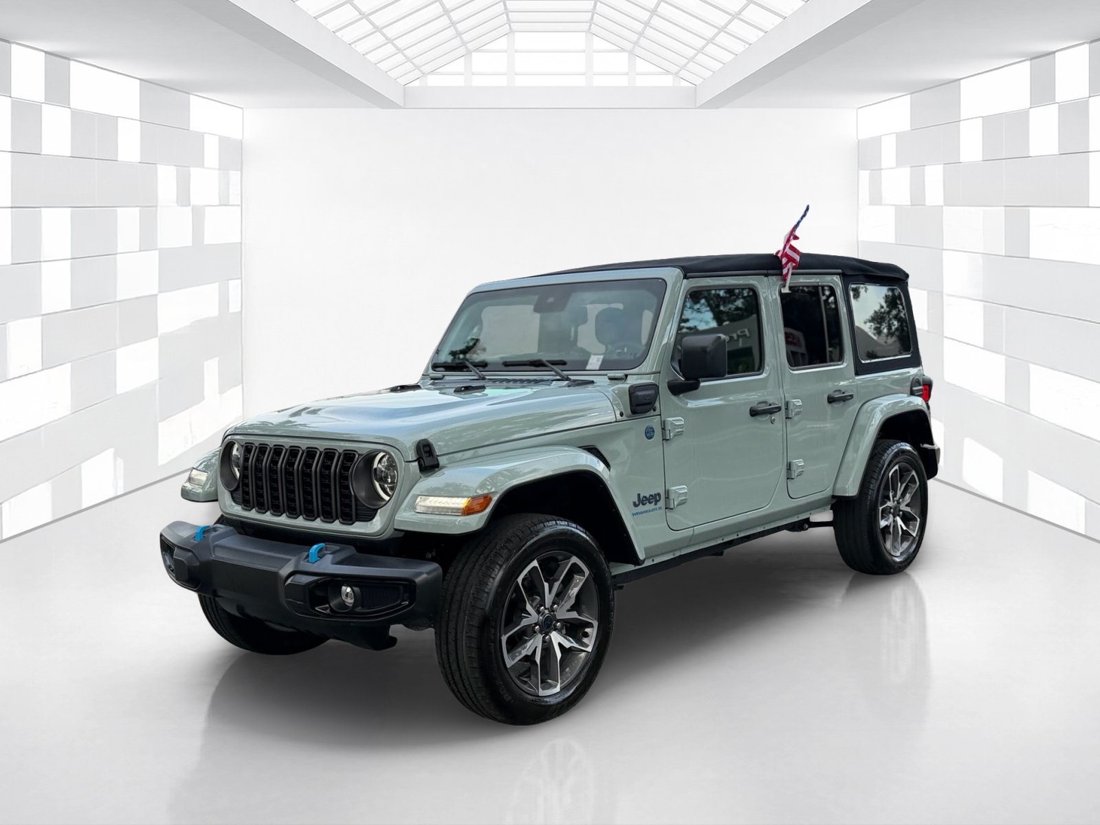 Used 2024 Jeep Wrangler Unlimited w/ Convenience Group AWD/4WD image 3