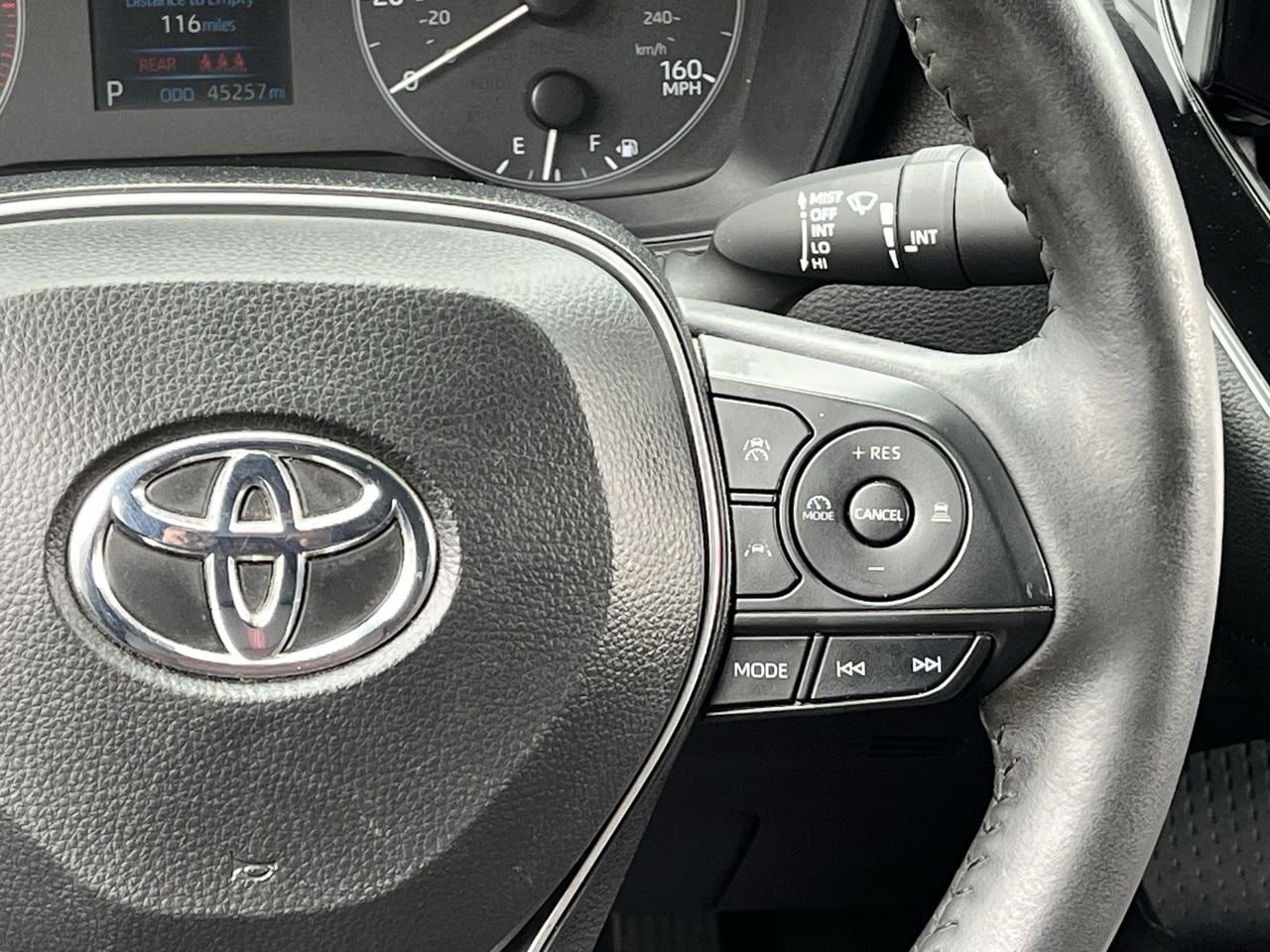 Used 2024 Toyota Corolla SE FWD image 13
