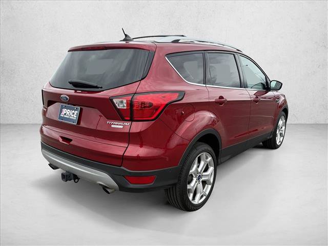 Used 2019 Ford Escape Titanium image 5