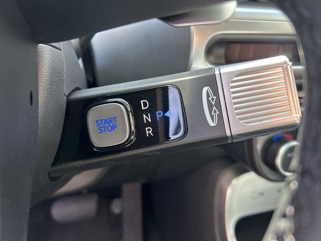 New 2026 Hyundai Ioniq 9 Limited w/ Tow & Go Package image 18