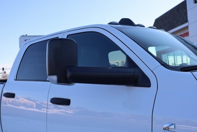 Used 2021 RAM 3500 Tradesman w/ Chrome Appearance Group image 2