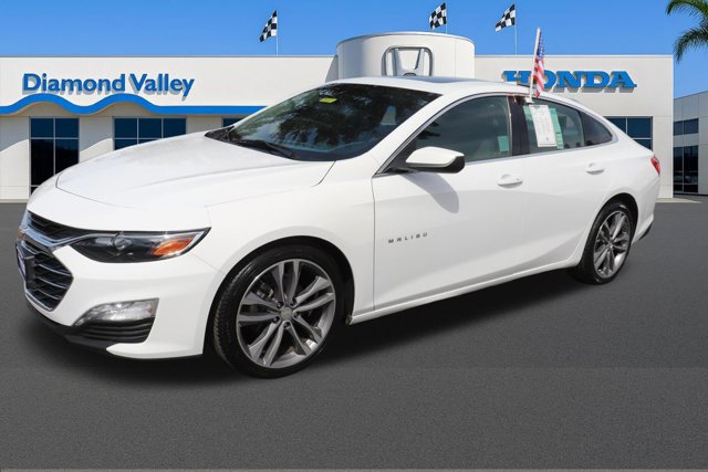 Used 2023 Chevrolet Malibu LT w/ Driver Confidence Package image 3
