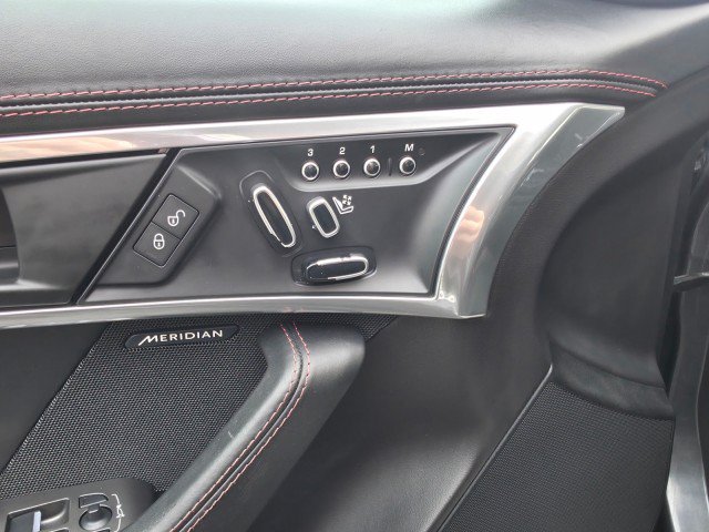 Used 2020 Jaguar F-TYPE Checkered Flag RWD image 20