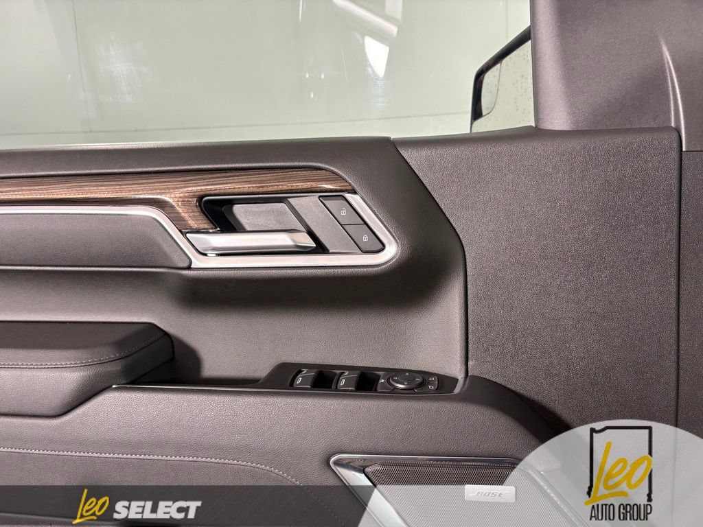 Used 2026 Chevrolet Silverado 1500 LT Trail Boss w/ Convenience Package II AWD/4WD image 17