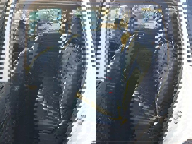 Used 2019 Volkswagen Atlas SE w/ Towing Package image 11