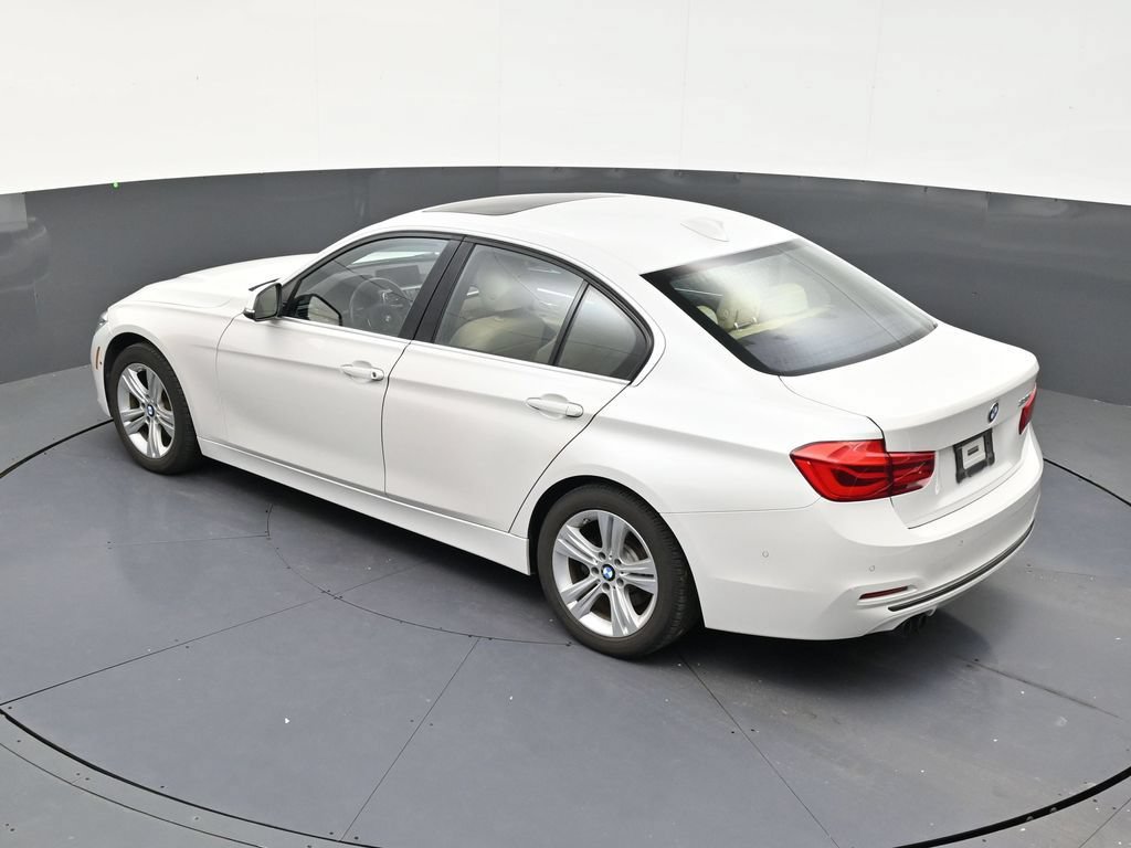 Used 2018 BMW 330i Sedan RWD image 19