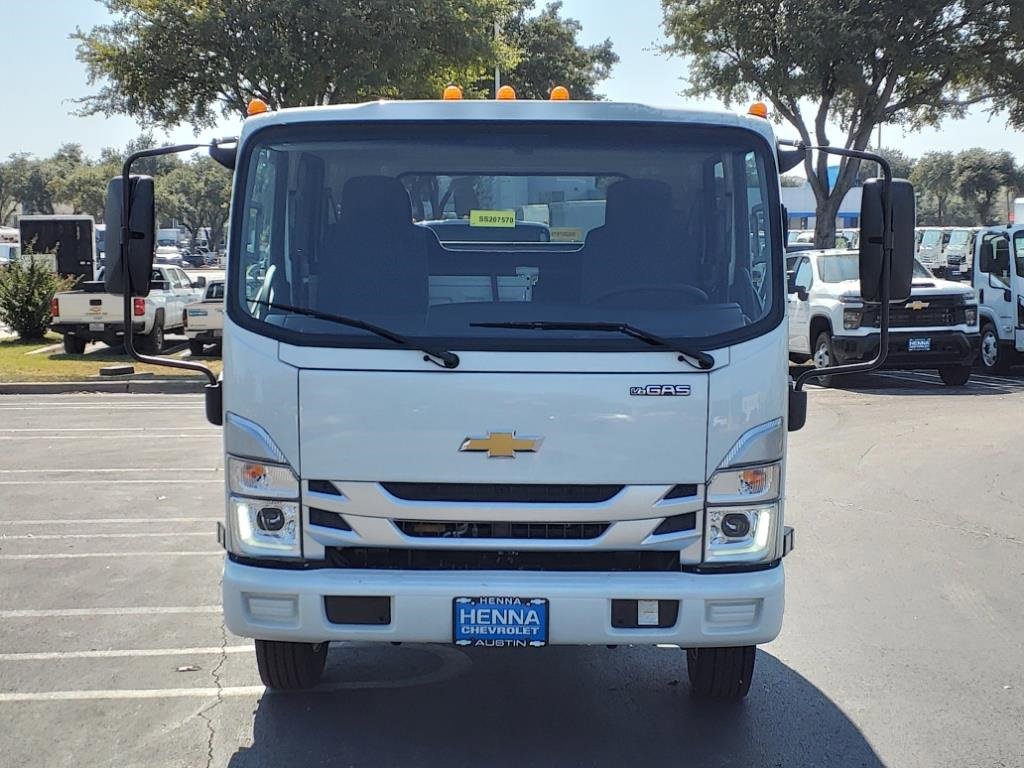 New 2025 Chevrolet Low Cab Forward image 2