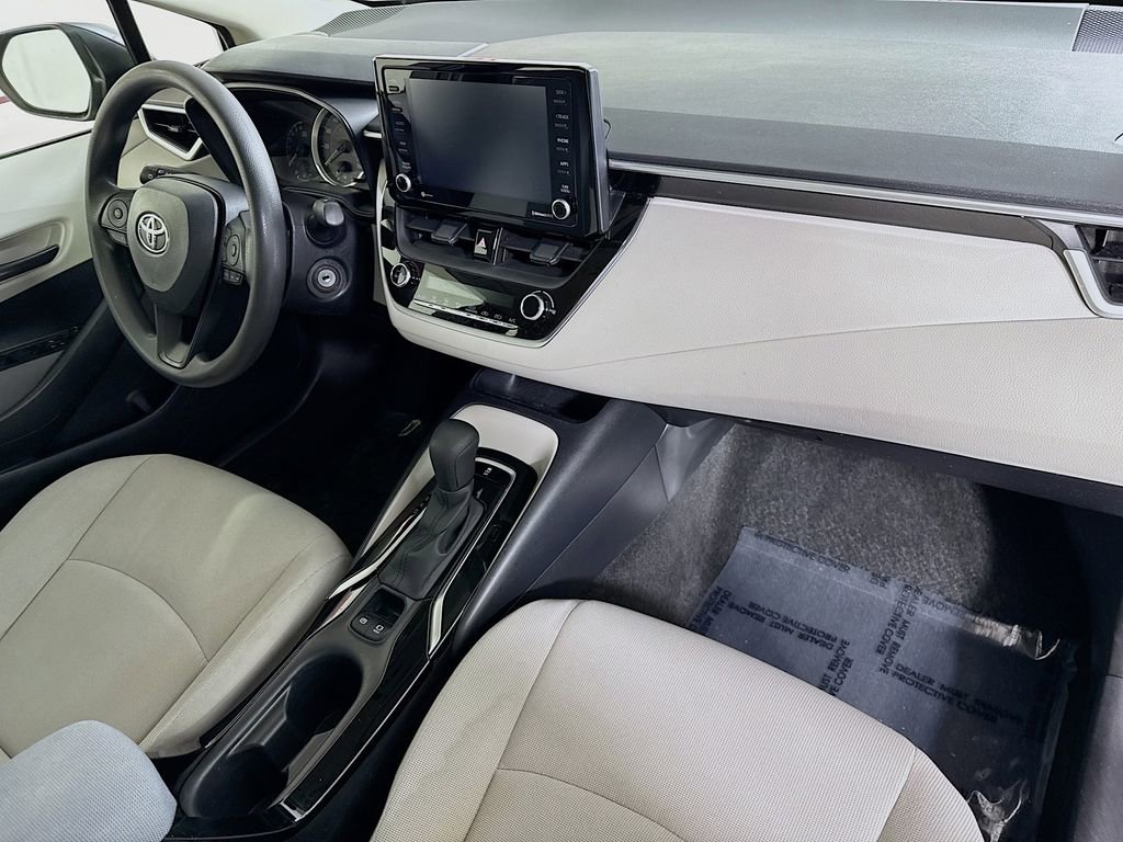 Certified 2022 Toyota Corolla LE image 30