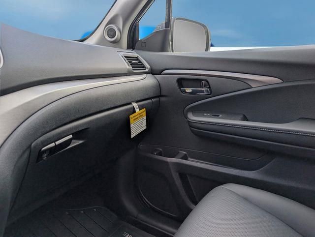 New 2026 Honda Ridgeline RTL image 24