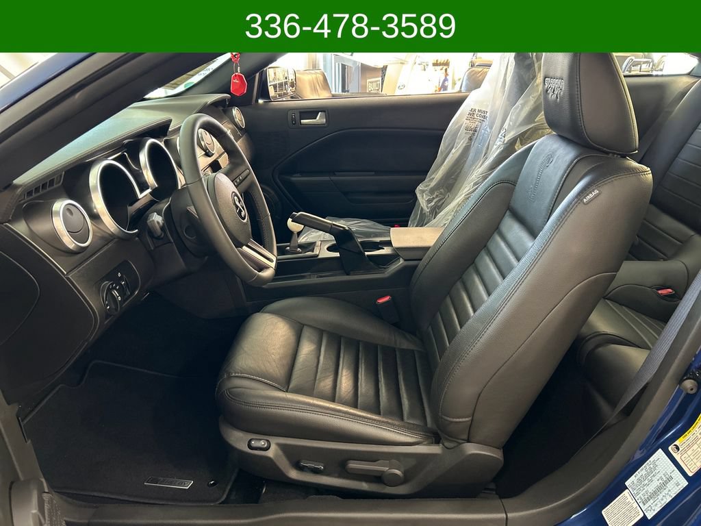 Used 2008 Ford Mustang Shelby GT500 RWD image 9
