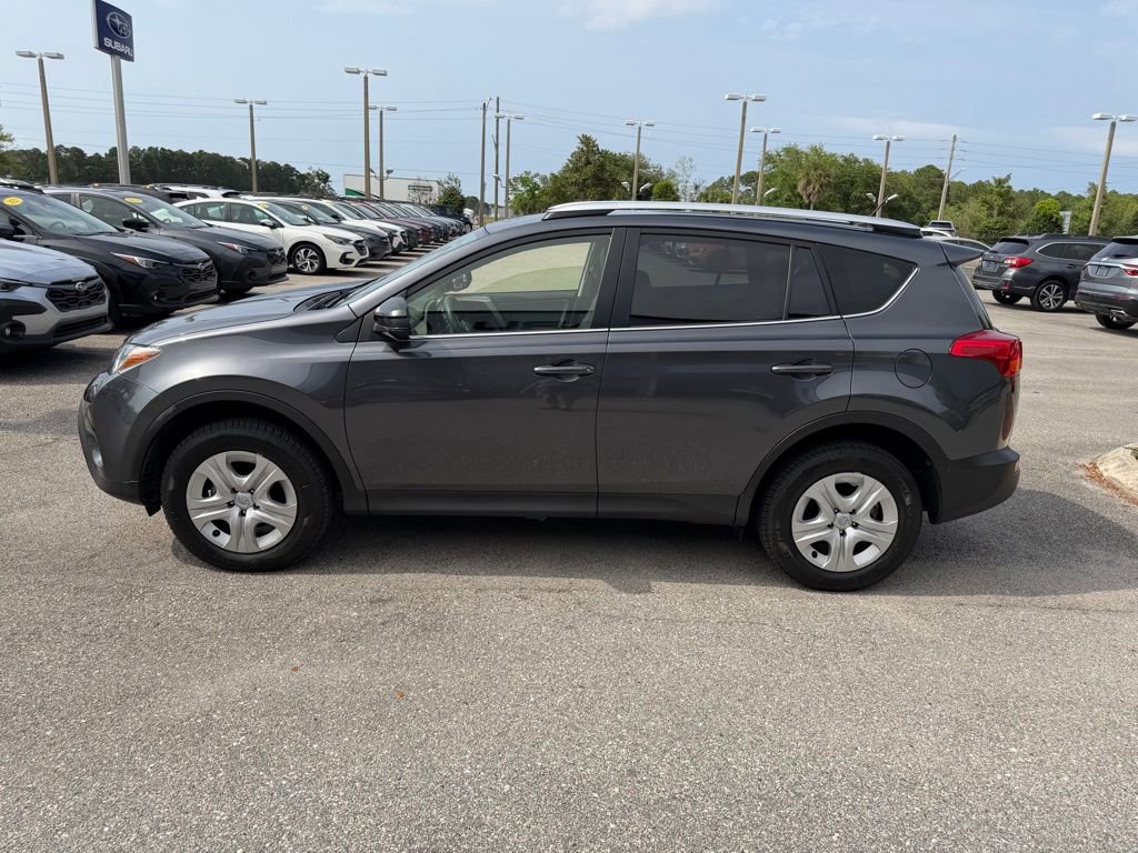 Used 2015 Toyota RAV4 LE FWD image 11
