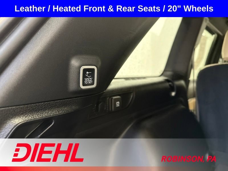 Used 2023 Jeep Grand Cherokee Limited w/ MOPAR Finishing Package AWD/4WD image 11