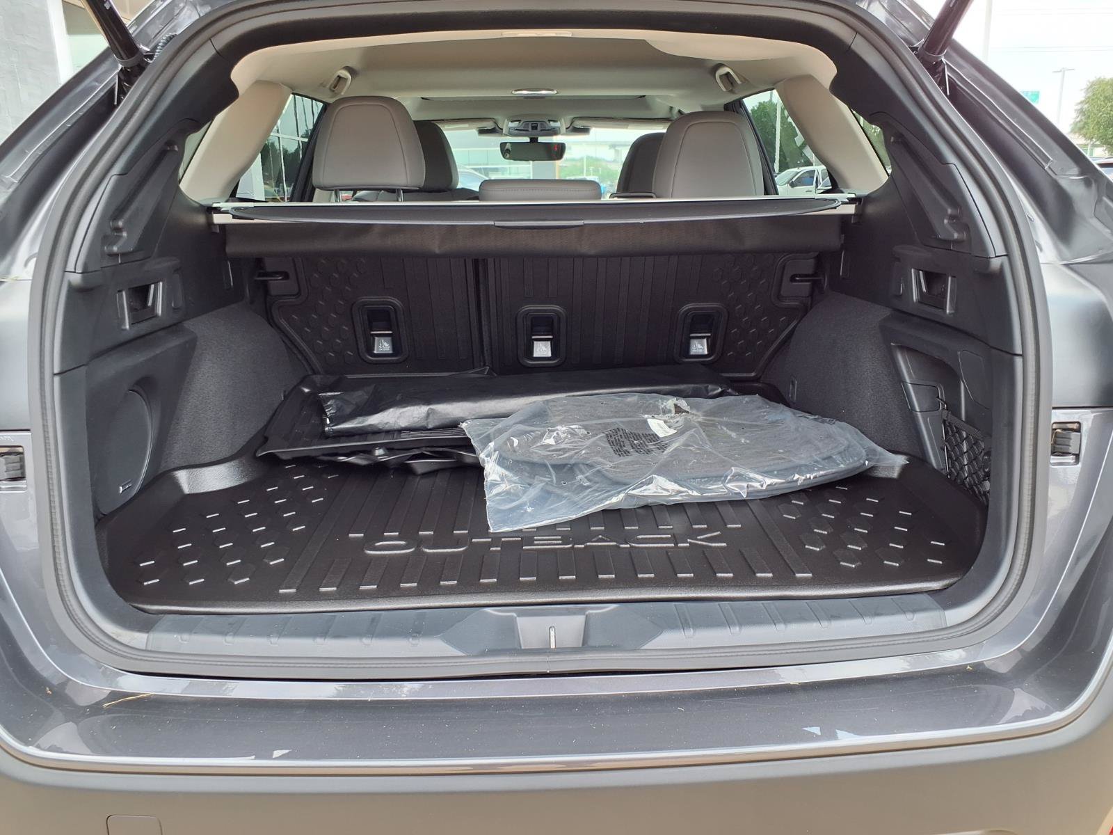 Certified 2025 Subaru Outback Limited AWD/4WD image 20