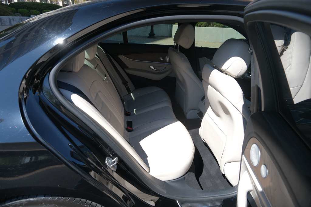Used 2017 Mercedes-Benz E 43 AMG 4MATIC Sedan image 38