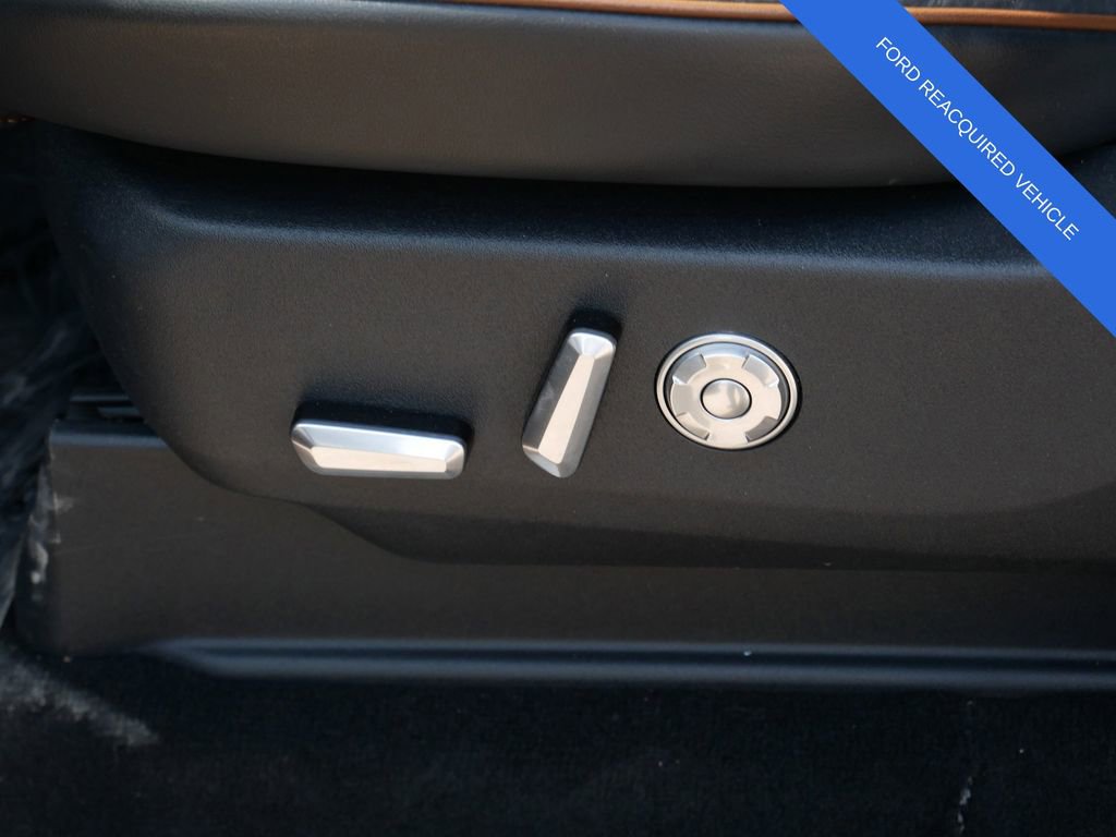 Used 2025 Lincoln Navigator L Black Label image 18