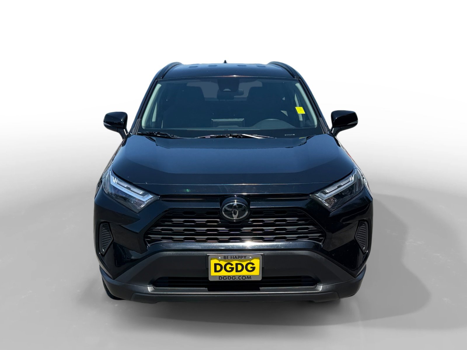 Used 2024 Toyota RAV4 XLE FWD image 8