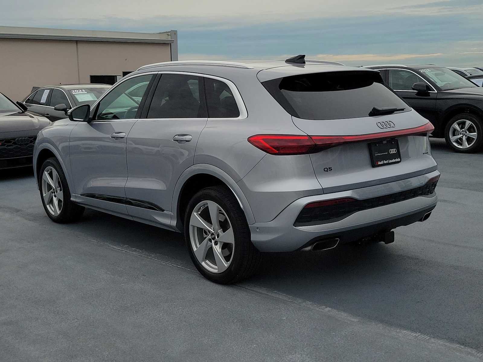 Certified 2025 Audi Q5 Premium Plus AWD/4WD image 4
