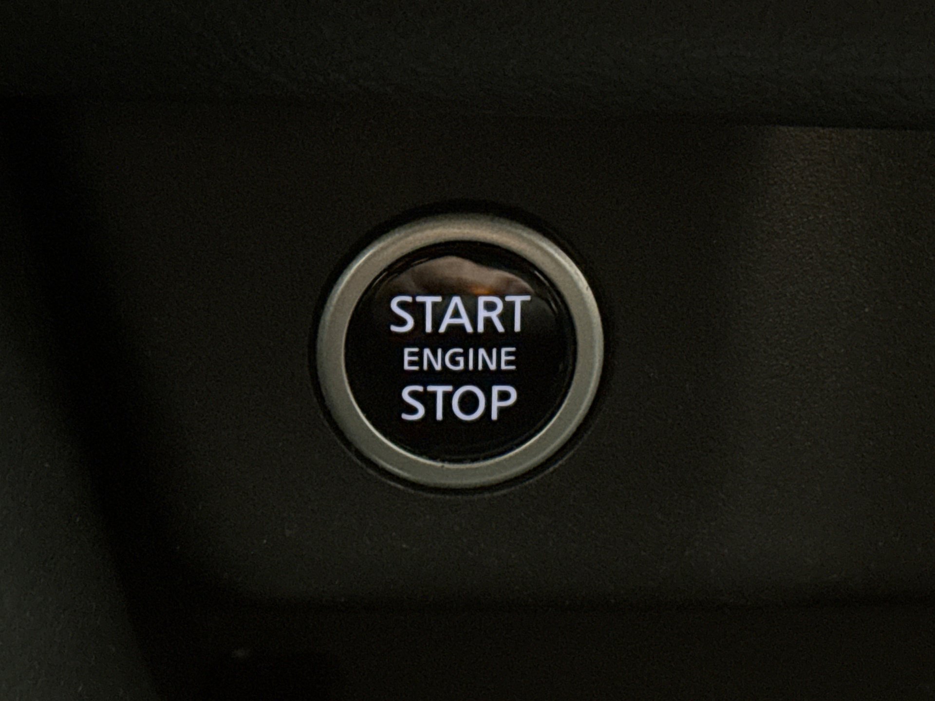 Used 2021 Nissan Rogue S AWD/4WD image 18