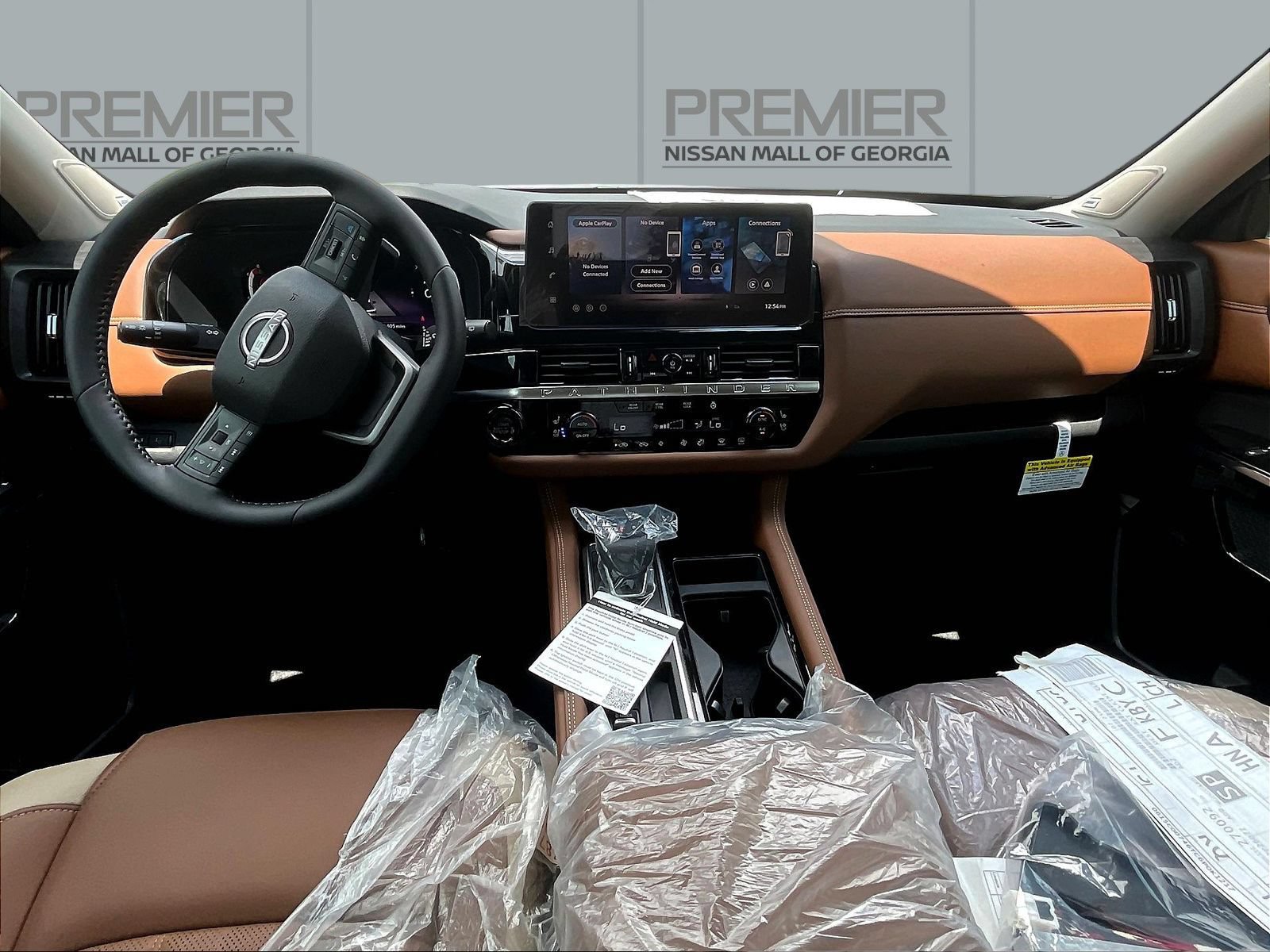 New 2026 Nissan Pathfinder Platinum w/ Accent Package FWD image 5
