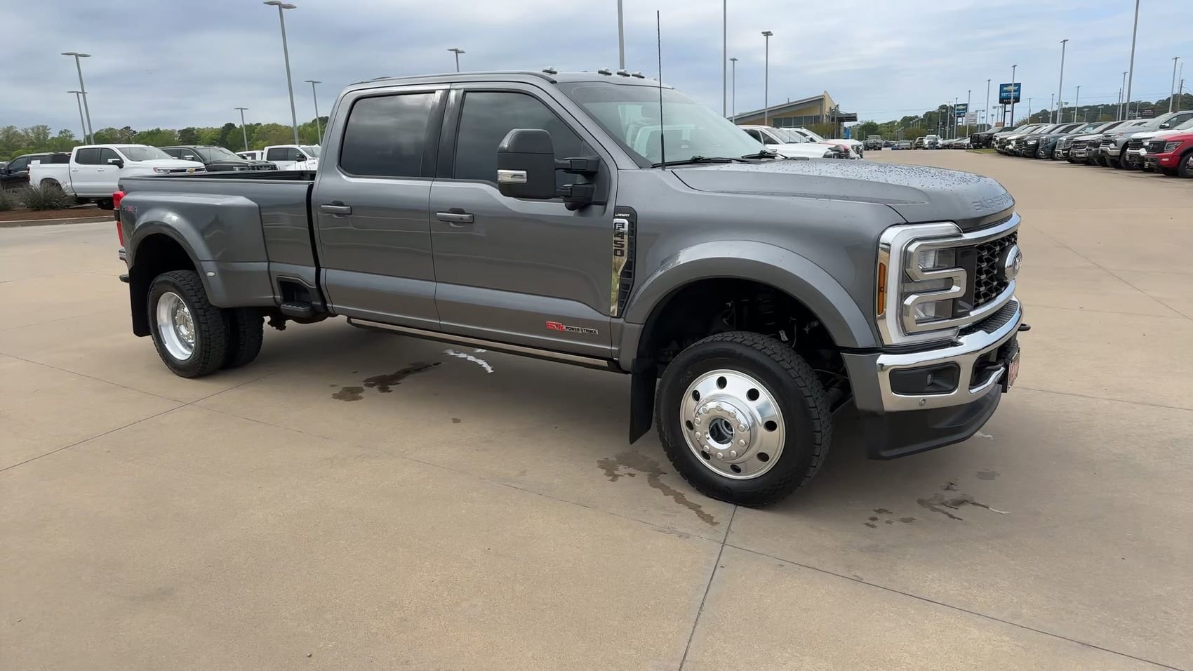 Used 2024 Ford F450 Lariat w/ Lariat Ultimate Package image 3