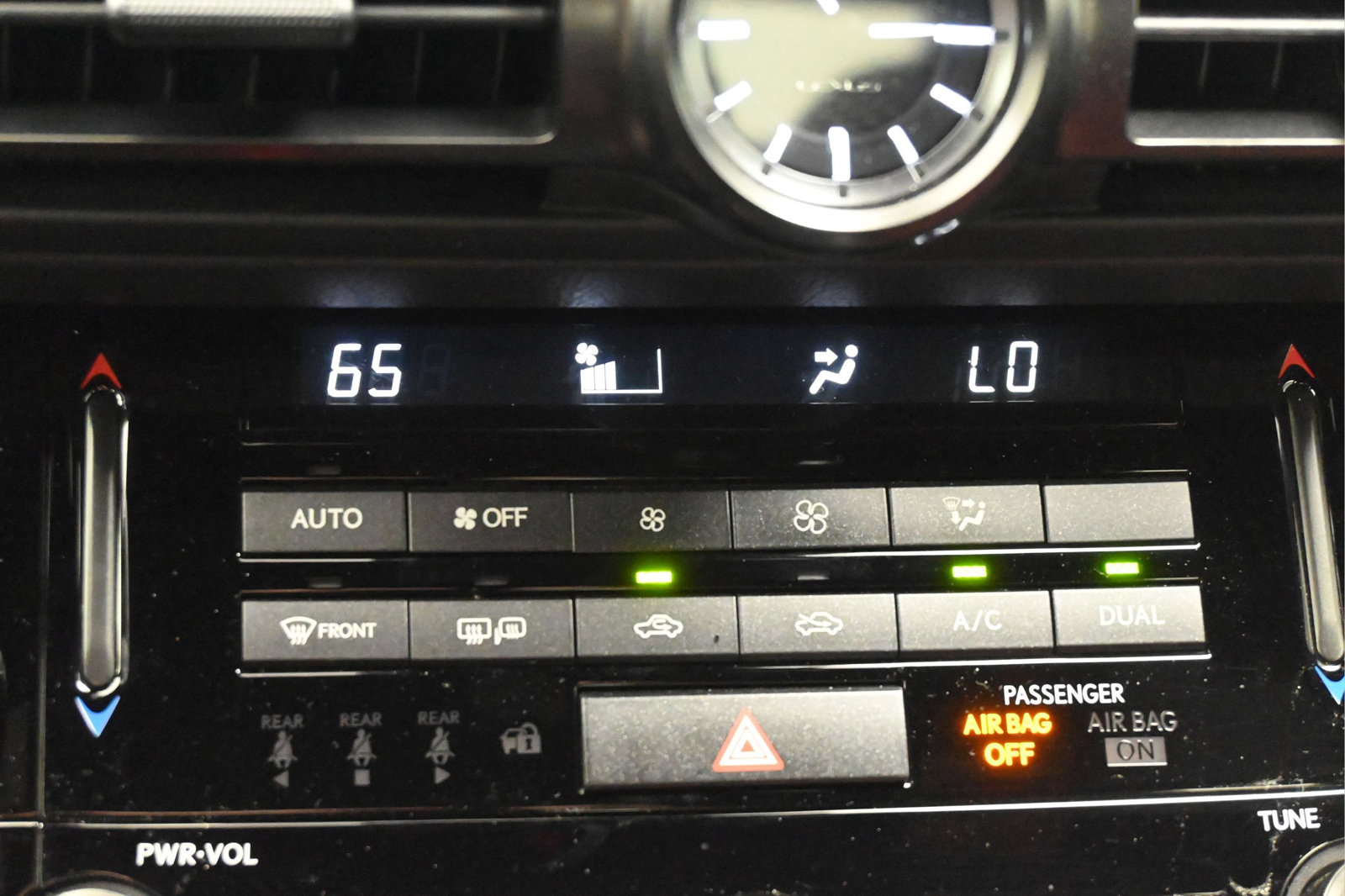Used 2025 Lexus IS 300 w/ Premium Package RWD image 18