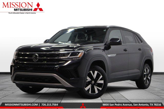 Used 2022 Volkswagen Atlas Cross Sport SE image 1