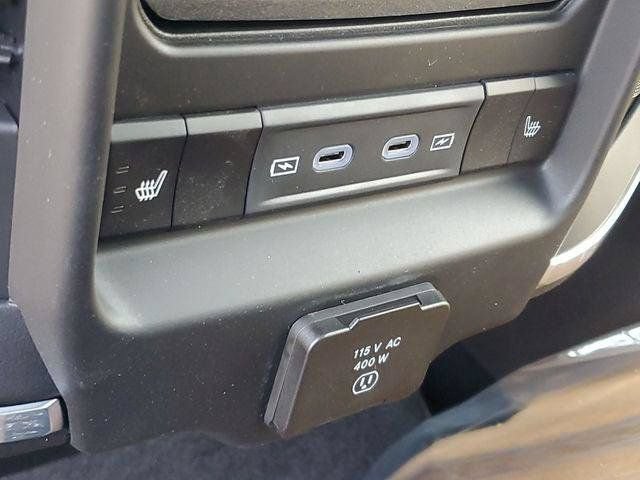 New 2026 RAM 1500 Laramie w/ Night Edition AWD/4WD image 11