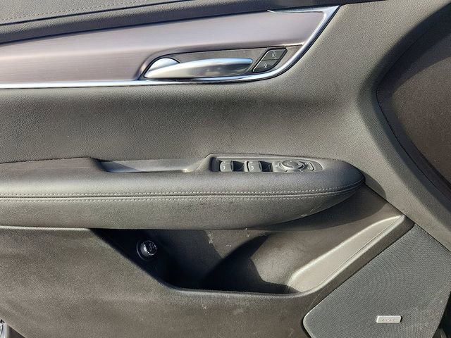 Certified 2023 Cadillac XT5 Luxury image 16
