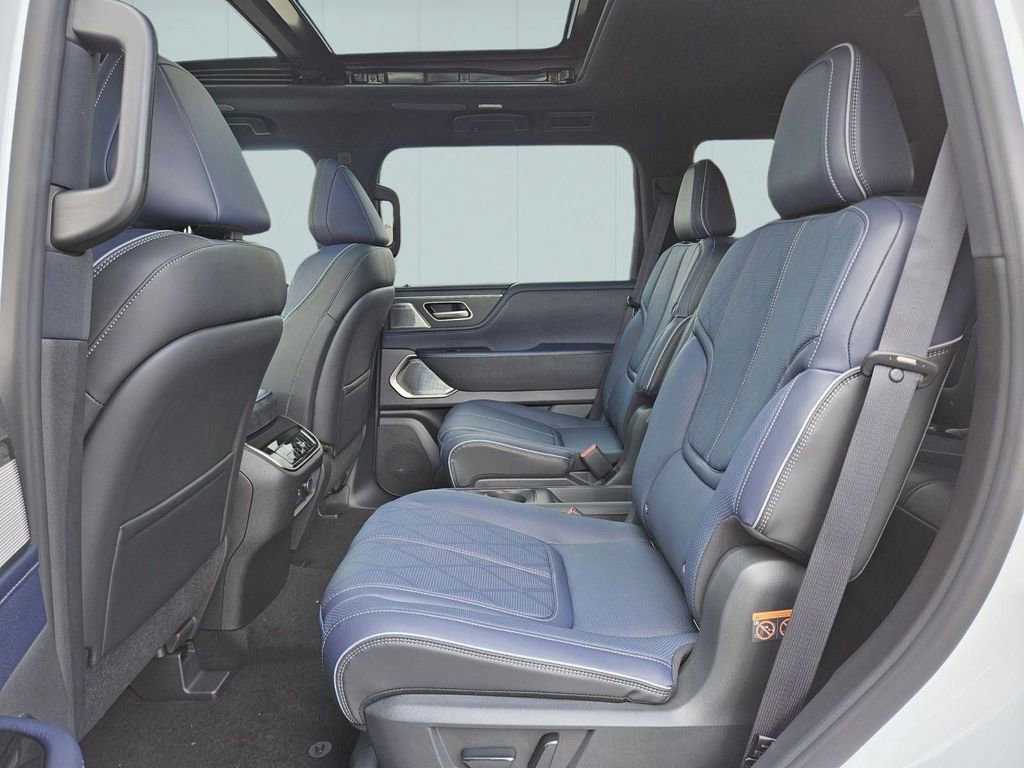 New 2026 INFINITI QX80 4WD w/ Sport Exterior Package image 27