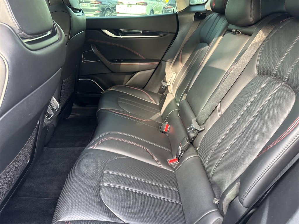 Used 2018 Maserati Levante S GranSport image 24