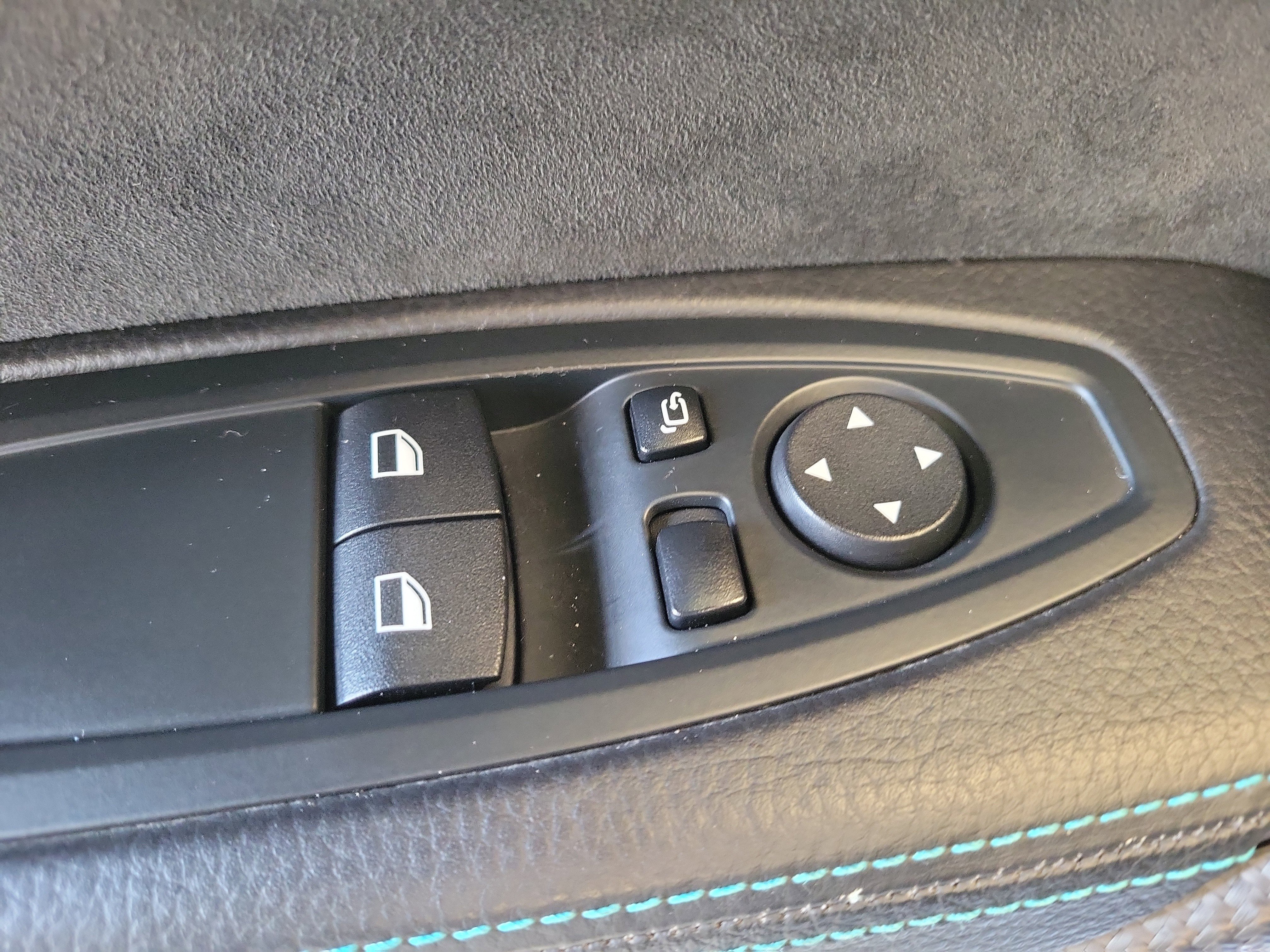 Used 2017 BMW M2 image 20